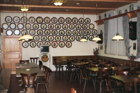 Beschreibung: Beschreibung: Beschreibung: Beschreibung: Beschreibung: Beschreibung: C:\Dokumente und Einstellungen\J�We\Desktop\Website SSV aktuell\w3678bz6b\bilder\schuetzenstube-hinten.jpg